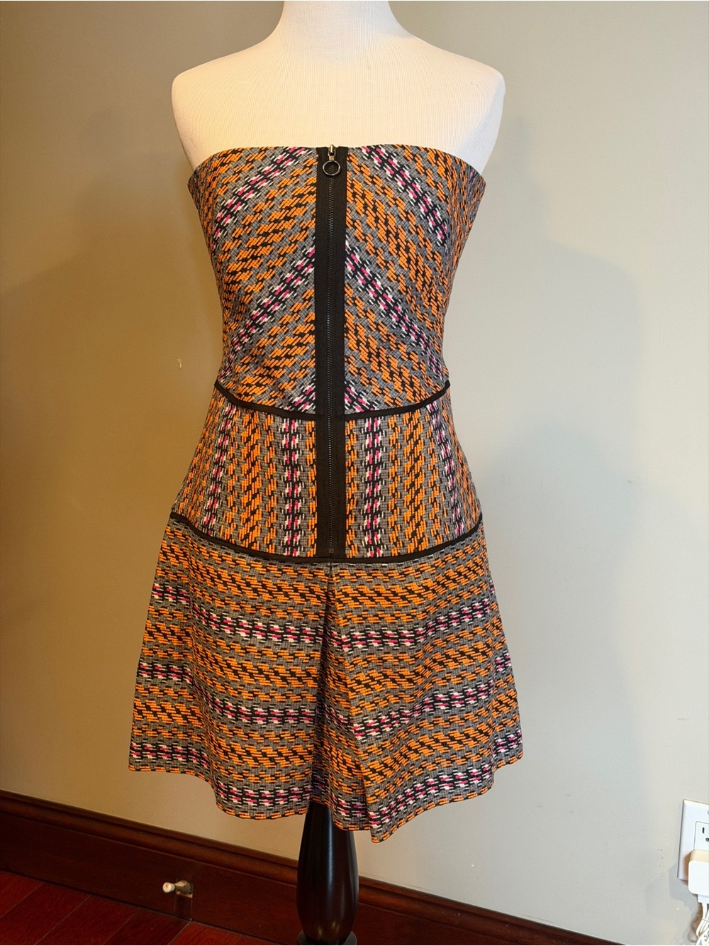 RACHEL Rachel Roy Strapless Multicolor Knit Mini Dress with Front Zip - Size 8